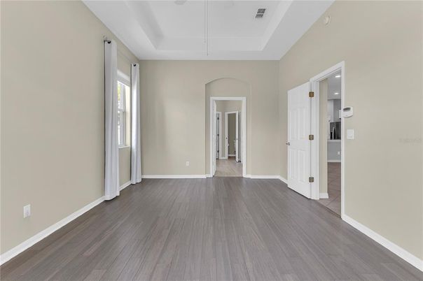 Empty room, Interior, Recessed Lighting, Wood Texture Flooring