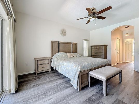 Bedroom, Interior, Pendant Lights, Wood Texture Flooring