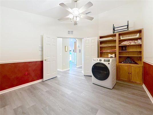 Interior, Washer, Wood Texture Flooring