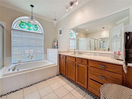 Bathroom, Dual Sink Vanities, Interior, Pendant Lights, Recessed Lighting