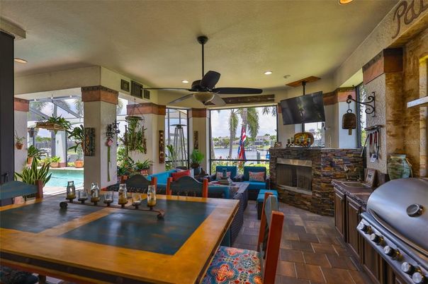 Fireplace, Interior, Recessed Lighting, Water