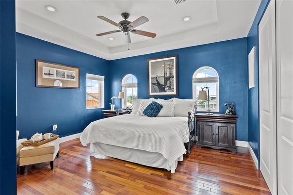 Bedroom, Interior, Recessed Lighting, Wood Texture Flooring