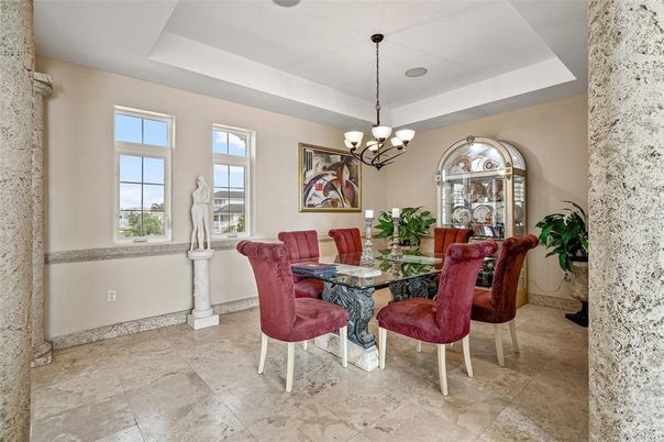 Chandelier, Dining room, Interior