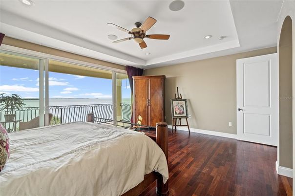 Bedroom, Interior, Recessed Lighting, Water, Wood Texture Flooring