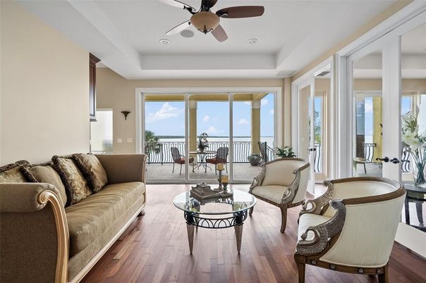 Interior, Living room, Recessed Lighting, Water, Wood Texture Flooring