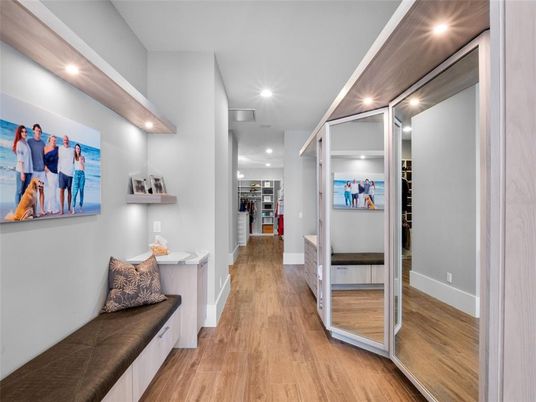 Interior, Recessed Lighting, Wood Texture Flooring