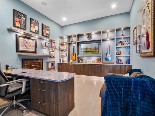 Home Office, Interior, Recessed Lighting, Wood Texture Flooring
