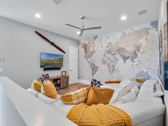 Interior, Living room, Recessed Lighting, Wood Texture Flooring