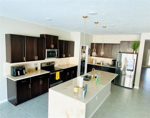 Interior, Kitchen, Pendant Lights, Recessed Lighting, Stainless Steel Appliances