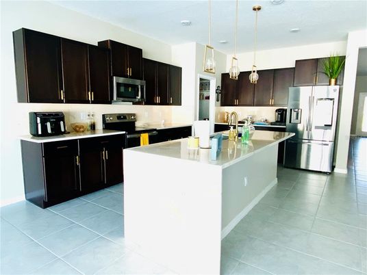 Interior, Kitchen, Pendant Lights, Recessed Lighting, Stainless Steel Appliances