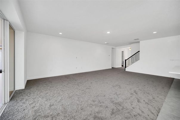 Empty room, Interior, Recessed Lighting