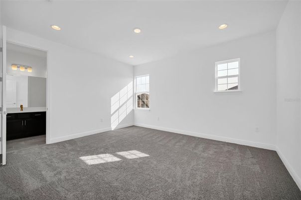 Bathroom, Empty room, Interior, Recessed Lighting