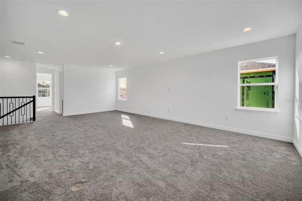 Empty room, Interior, Recessed Lighting