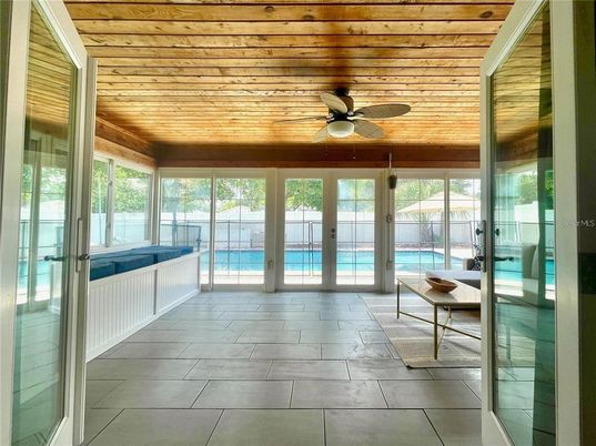 Interior, Sun Room, Wooden Ceilings