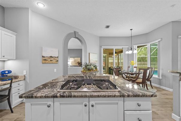 Dining room, Interior, Kitchen, Pendant Lights, Recessed Lighting, Wood Texture Flooring