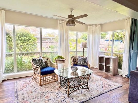 Interior, Living room, Sun Room, Wood Texture Flooring