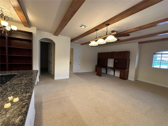 Empty room, Interior, Pendant Lights, Wooden Beams