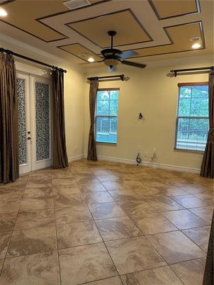 Empty room, Interior, Recessed Lighting