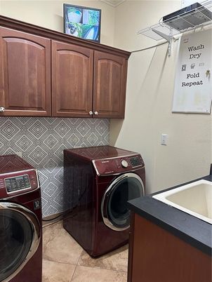 Interior, Washer