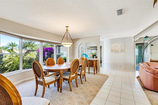Dining room, Interior, Pendant Lights