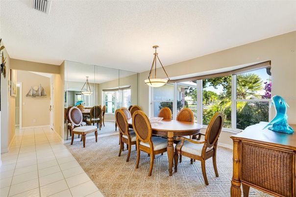 Dining room, Interior, Pendant Lights