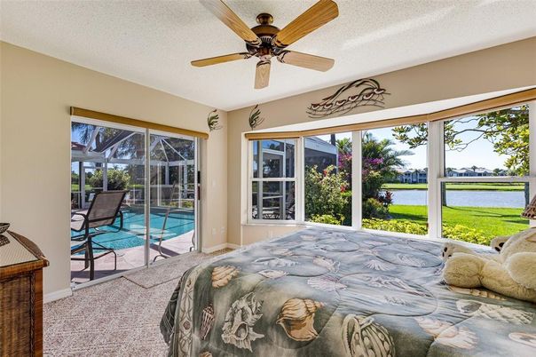 Bedroom, Interior, Sun Room, Water