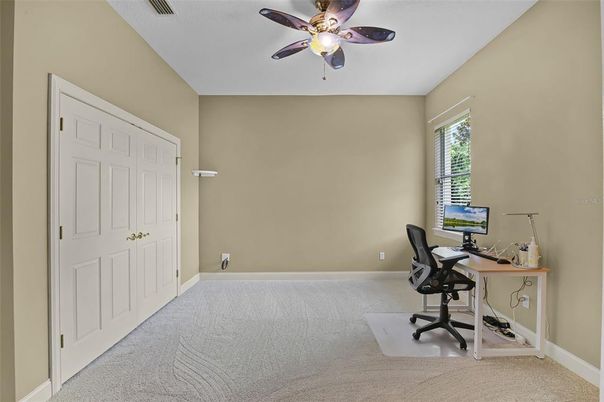 Home Office, Interior