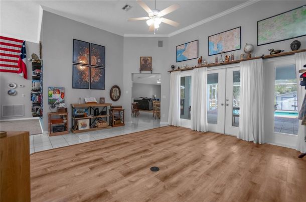 Dining room, Interior, Wood Texture Flooring