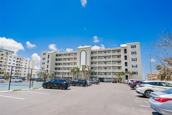 Exterior, Facade, Condo Building