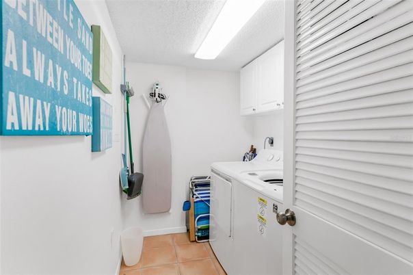 Interior, Washer
