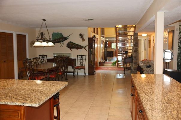 Dining room, Interior, Pendant Lights