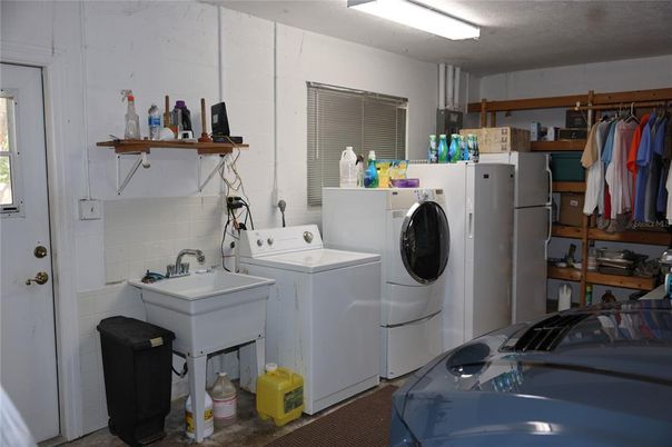 Interior, Washer