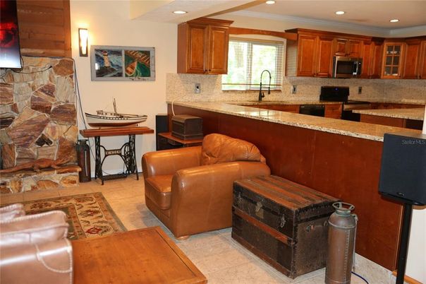 Interior, Kitchen, Living room, Recessed Lighting
