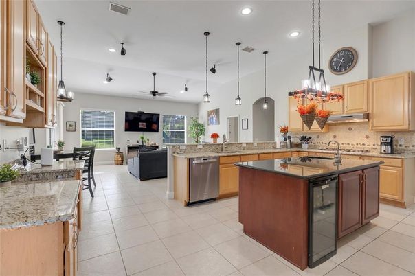 Dining room, Interior, Kitchen, Living room, Pendant Lights, Recessed Lighting