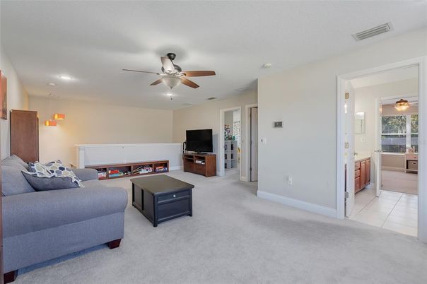Interior, Living room, Pendant Lights, Recessed Lighting