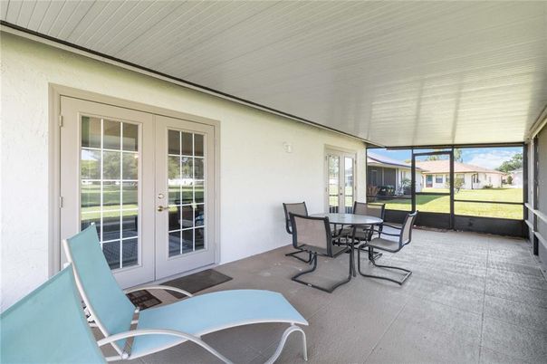 Dining room, Interior, Sun Room