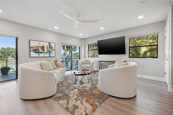 Interior, Living room, Recessed Lighting, Wood Texture Flooring