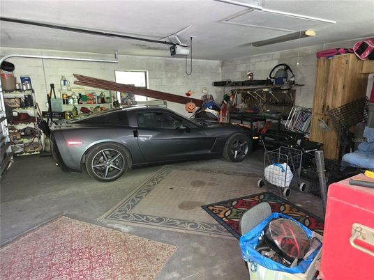 Garage, Interior