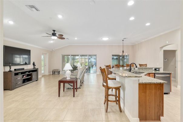 Chandelier, Dining room, Interior, Kitchen, Living room, Recessed Lighting