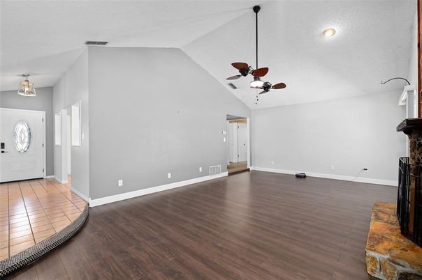 Empty room, Interior, Recessed Lighting, Wood Texture Flooring