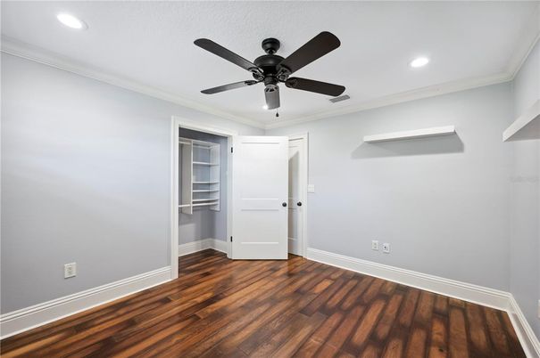 Empty room, Interior, Recessed Lighting, Wood Texture Flooring