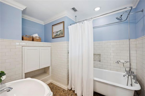 Bathroom, Free Standing Baths, Interior, Recessed Lighting