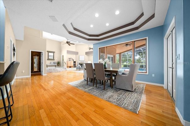 Dining room, Interior, Kitchen, Recessed Lighting, Wood Texture Flooring