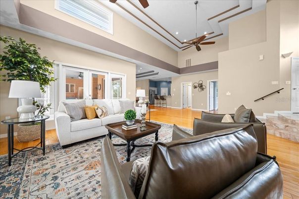 Interior, Living room, Pendant Lights, Recessed Lighting, Wood Texture Flooring