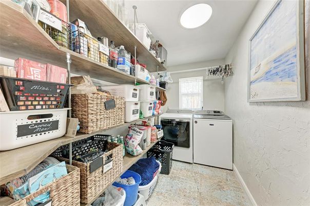 Interior, Recessed Lighting, Washer
