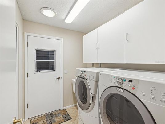 Interior, Recessed Lighting, Washer