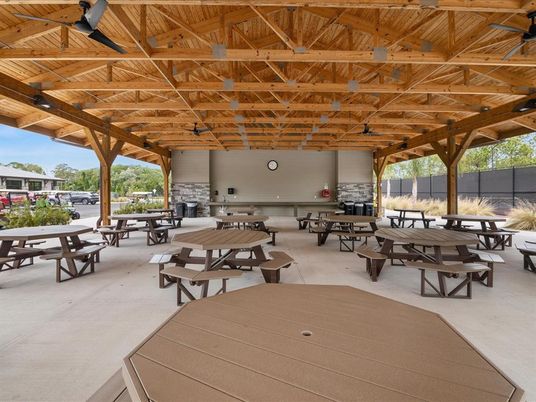 Exterior, Wooden Beams