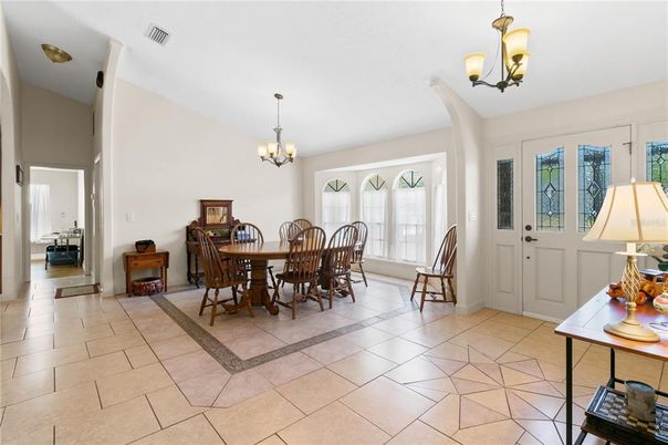 Chandelier, Dining room, Interior