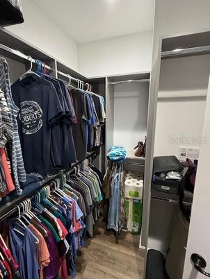 Interior, Walk-in Closets, Wood Texture Flooring