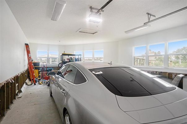 Garage, Interior